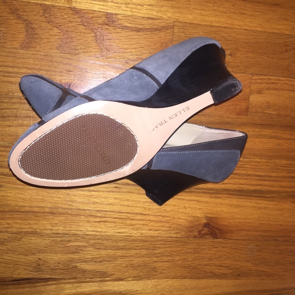 ELLEN TRACEY NEW Suede  Window Pane  Wedge  Gray  9.5 - - Picture 8 of 12